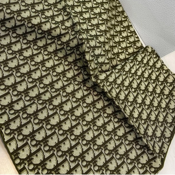 SOLD‼️Dior Monogram scarf khaki color Silk Twill 90cm - Picture 7 of 7